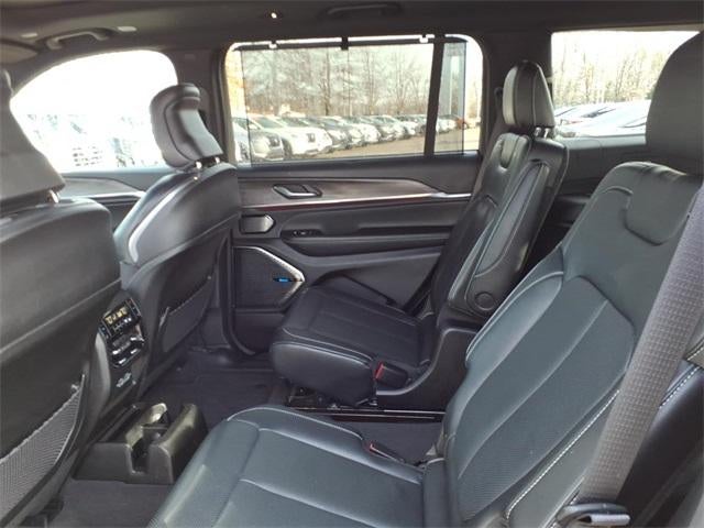 2022 Jeep Grand Cherokee L Overland 4x4