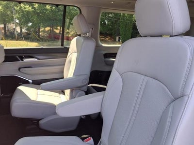 2024 Jeep Wagoneer L Series III 4x4