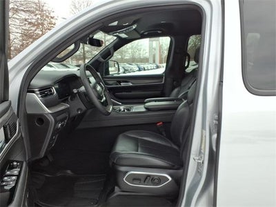 2024 Jeep Wagoneer Series II 4x2