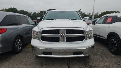 2019 RAM 1500 Classic SLT 4x2 Crew Cab 6'4" Box
