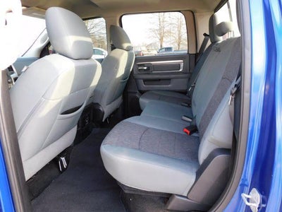 2015 RAM 1500 4WD Crew Cab 5.7 Ft Box Outdoorsman
