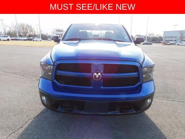 2015 RAM 1500 4WD Crew Cab 5.7 Ft Box Outdoorsman