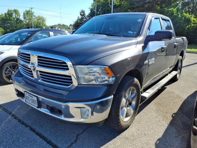 2014 RAM 1500 4WD Crew Cab 5.7 Ft Box Lone Star
