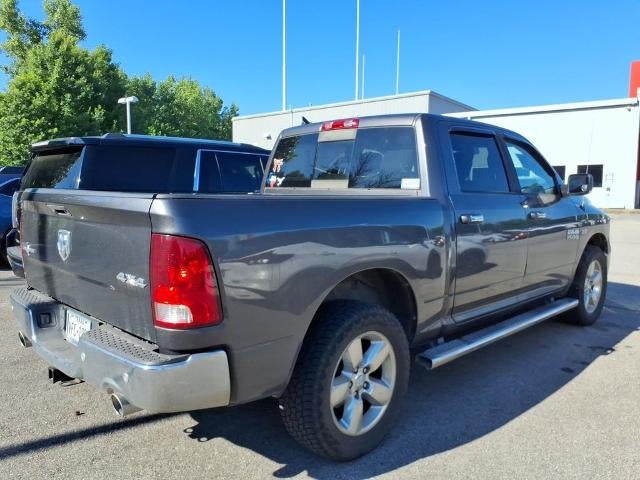 2014 RAM 1500 4WD Crew Cab 5.7 Ft Box Lone Star