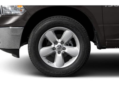 2014 RAM 1500 4WD Crew Cab 5.7 Ft Box Lone Star