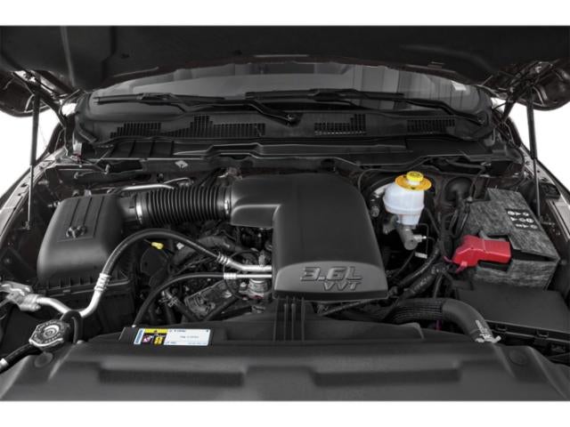 2014 RAM 1500 4WD Crew Cab 5.7 Ft Box Lone Star