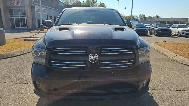 2014 RAM 1500 4WD Crew Cab 5.7 Ft Box Sport