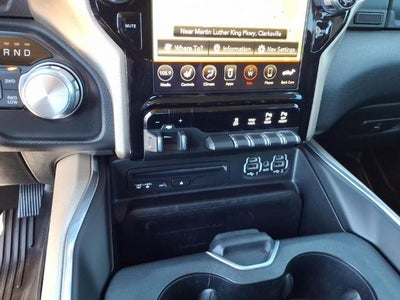 2019 RAM 1500 Laramie 4x4 Crew Cab 5'7" Box