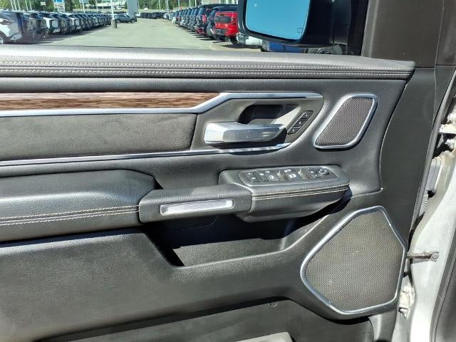 2019 RAM 1500 Laramie 4x4 Crew Cab 5'7" Box