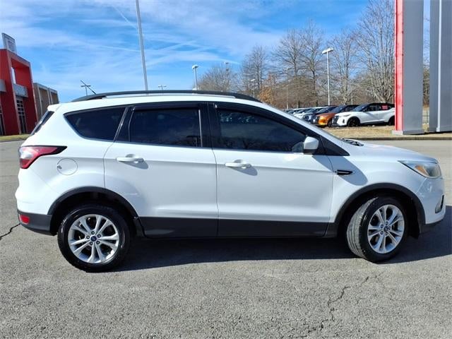 Used 2018 Ford Escape SE with VIN 1FMCU0GD9JUB28186 for sale in Clarksville, TN