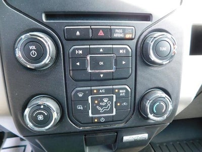 2014 Ford F-150 4WD SuperCrew 5-1/2 Ft Box XLT