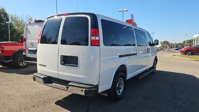 2025 Chevrolet Express Passenger 3500 Extended Wheelbase Rear-Wheel Drive 1LT