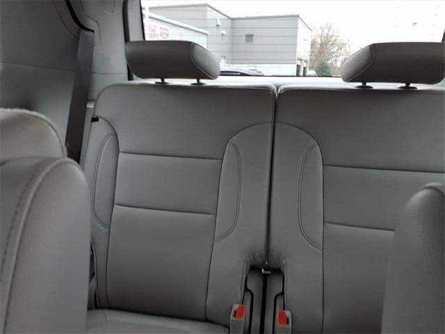 2022 GMC Acadia FWD SLT