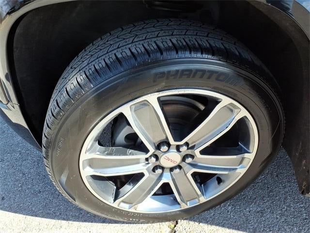 2017 GMC Acadia FWD Denali