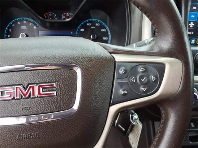 2022 GMC Canyon Crew Cab Short Box 4-Wheel Drive Denali