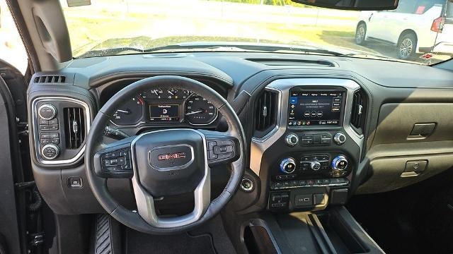 2020 GMC Sierra 1500 Crew Cab Short Box 4-Wheel Drive SLT