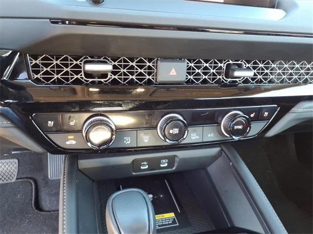 2023 Honda Accord Hybrid Touring Sedan w/o BSI