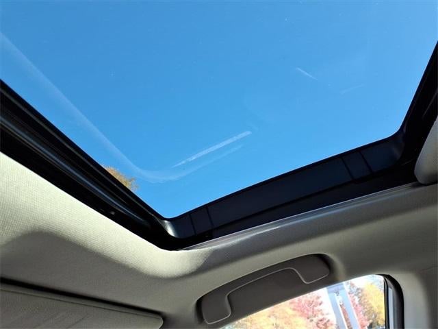 2023 Honda Accord Hybrid Touring Sedan w/o BSI