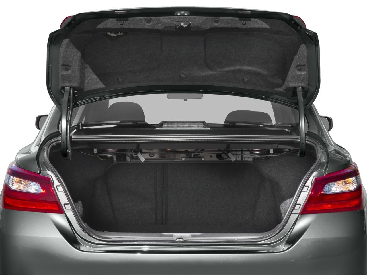 2016 Nissan Altima 4dr Sdn I4 2.5 SR