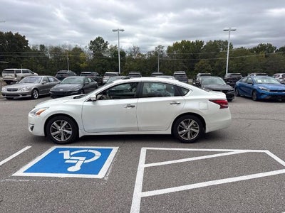 2014 Nissan Altima 4dr Sdn I4 2.5 SL