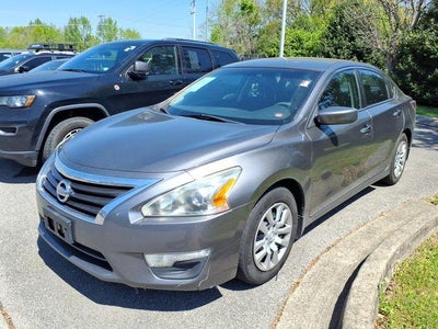 2015 Nissan Altima 4dr Sdn I4 2.5 S