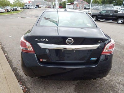 2013 Nissan Altima 4dr Sdn I4 2.5 SV