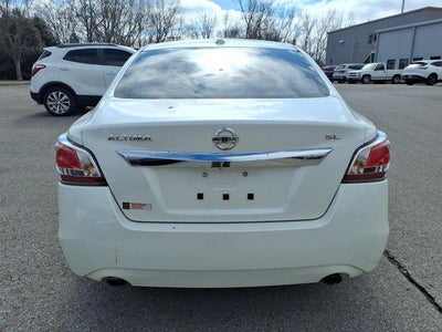 2015 Nissan Altima 4dr Sdn I4 2.5 SL