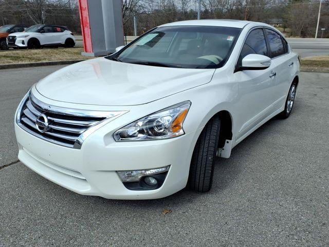 2015 Nissan Altima 4dr Sdn I4 2.5 SL