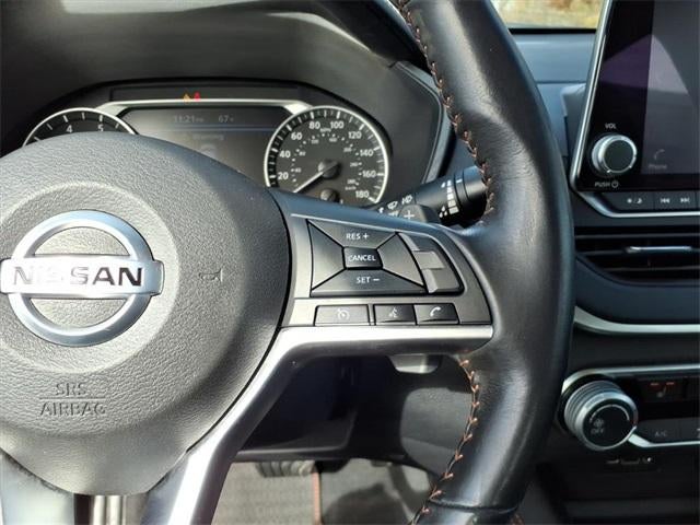 2022 Nissan Altima 2.0 SR Sedan