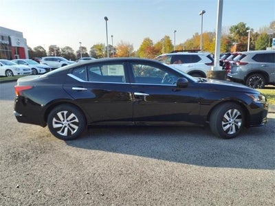 2025 Nissan Altima S FWD