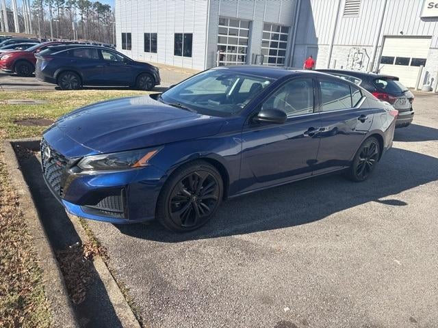 2023 Nissan Altima 2.5 SR Sedan