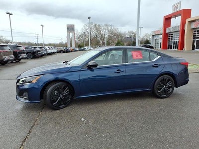 2023 Nissan Altima SR