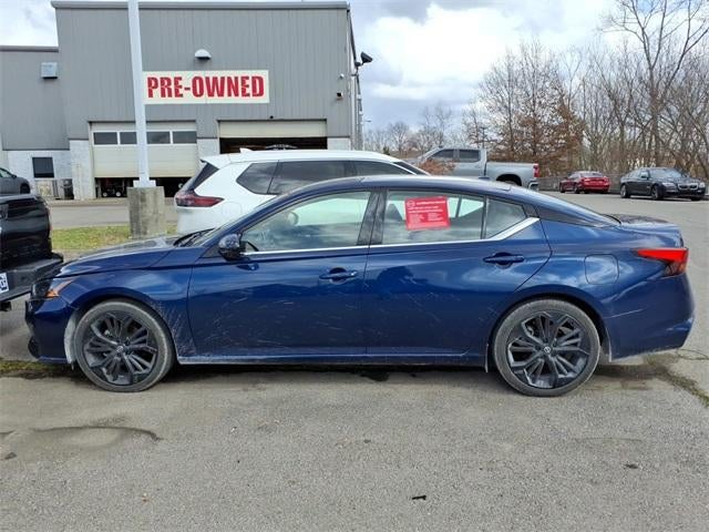 2023 Nissan Altima SR