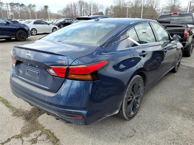 2023 Nissan Altima SR