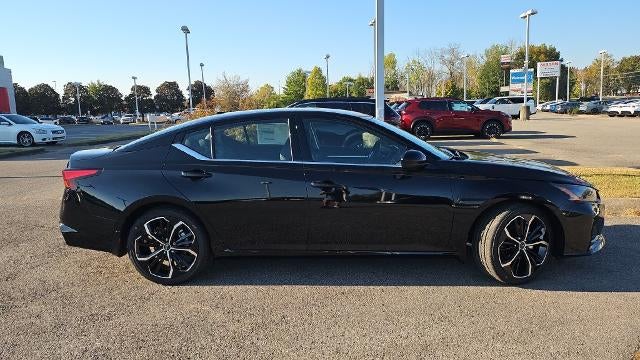 2026 Nissan Altima SR
