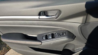 2026 Nissan Altima SR