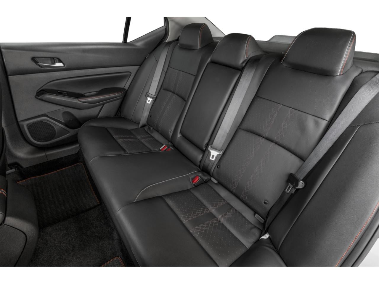 2025 Nissan Altima SR - Photo 22