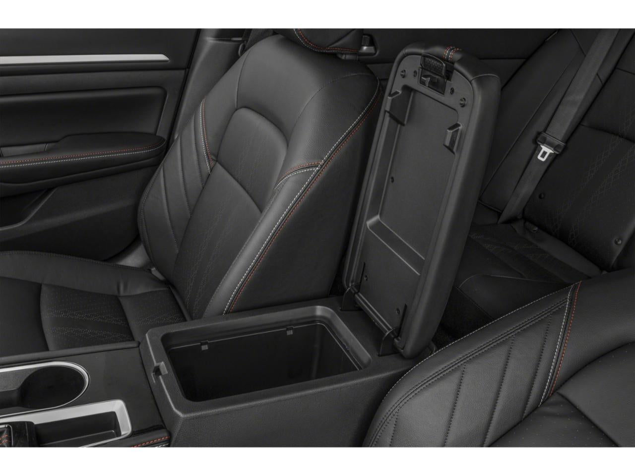 2025 Nissan Altima SR - Photo 23
