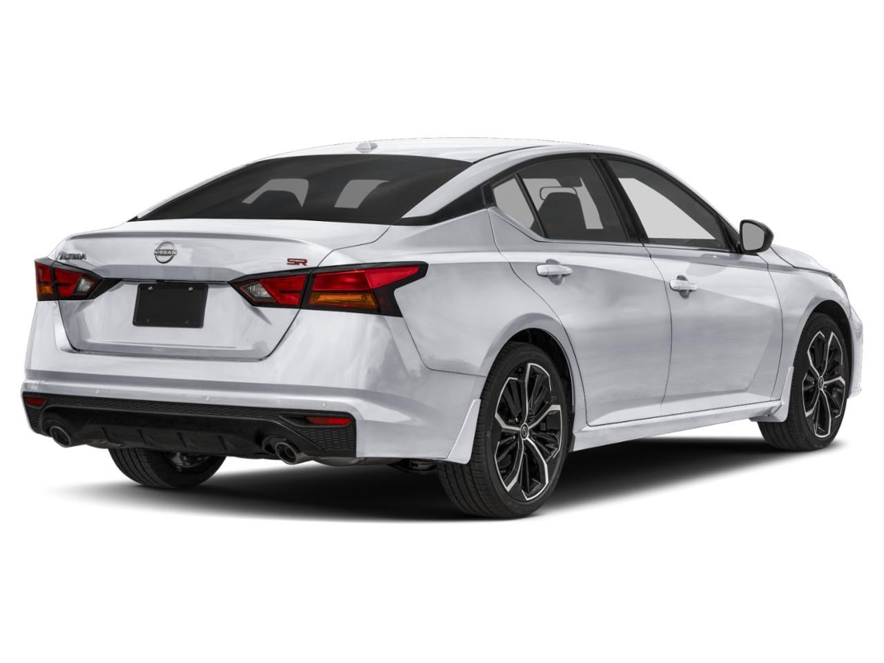 2025 Nissan Altima SR - Photo 14