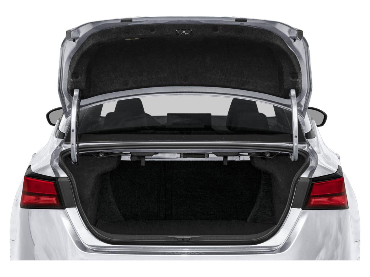 2025 Nissan Altima SR - Photo 16