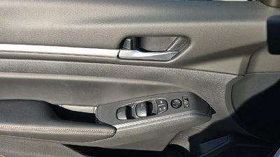 2026 Nissan Altima SR FWD