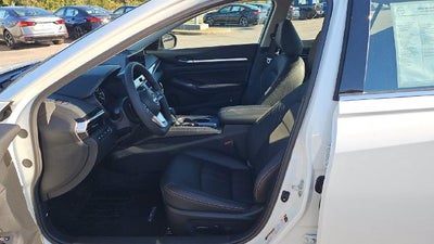 2026 Nissan Altima SR FWD