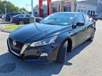 2022 Nissan Altima SR