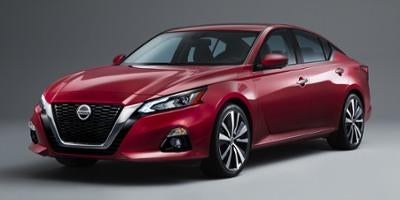 2022 Nissan Altima SR