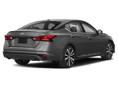 2022 Nissan Altima SR