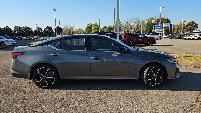2026 Nissan Altima SR
