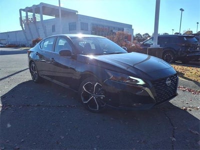 2025 Nissan Altima SR