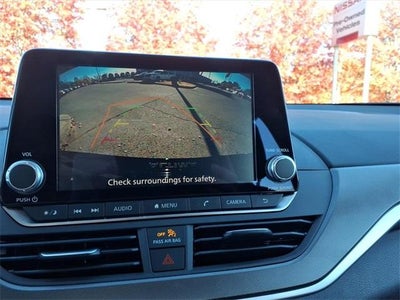 2025 Nissan Altima SR