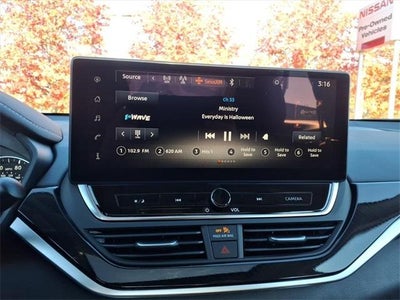 2025 Nissan Altima SR