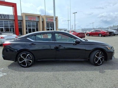 2024 Nissan Altima SR
